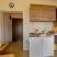 Apartmani Konjević Savina, Apartman 3, privatni smeštaj u mestu Herceg Novi, Crna Gora - studio apartman kuhinja 2